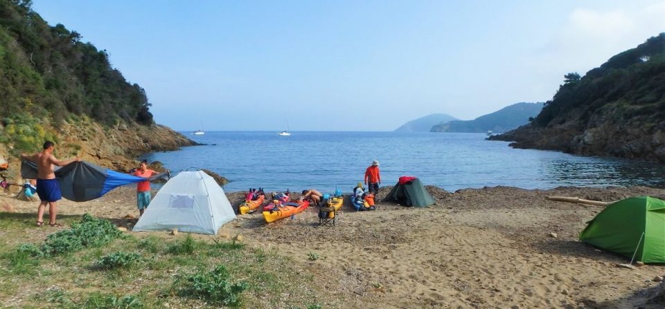 Elba szigetkerülés tengeri kajakkal